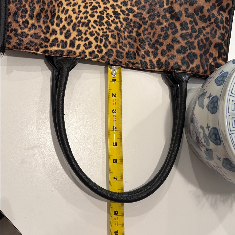 Leopard Print Tote Bag - Picture 6 of 6